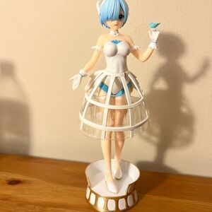Re: zero REM in cage skirt anime figure